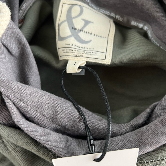 Ampersand Avenue DoubleHood Sweatshirt “Goal Digger”NWT Olive & Rust size Large - Picture 7 of 7